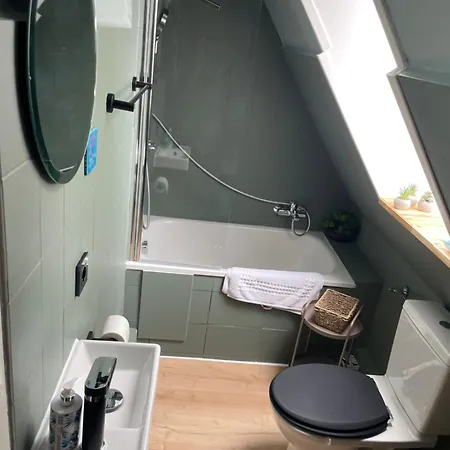 Plüschmors Stilvolle Familienwohnung Ruhig&zentral In Wyk *